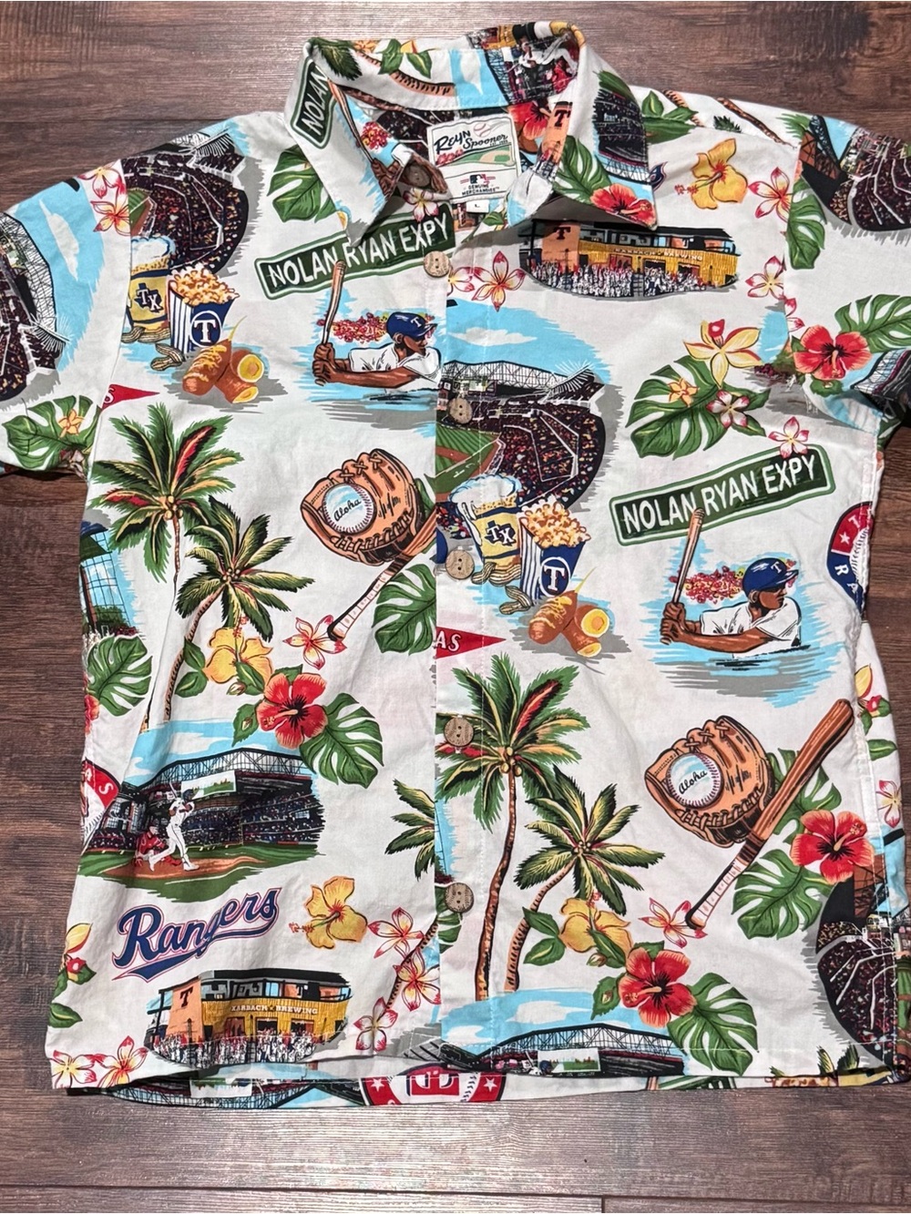Reyn Spooner Texas Rangers Scenic/Hawaiian Button-Up Shirt